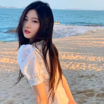 他的三个女儿